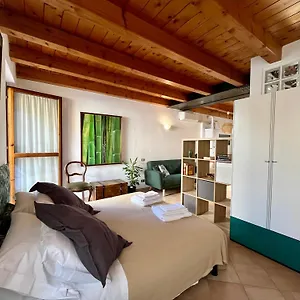  Appartamento Bright, Cozy In The Heart Of